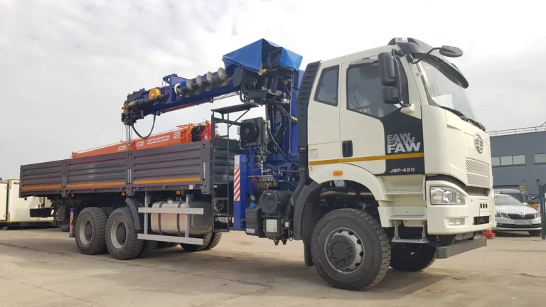 Бортовой FAW CA3250 с КМУ DY SS2036