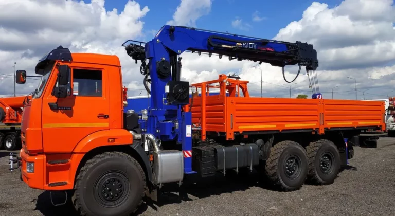 Бортовой КАМАЗ-43118 с КМУ DY SS2036
